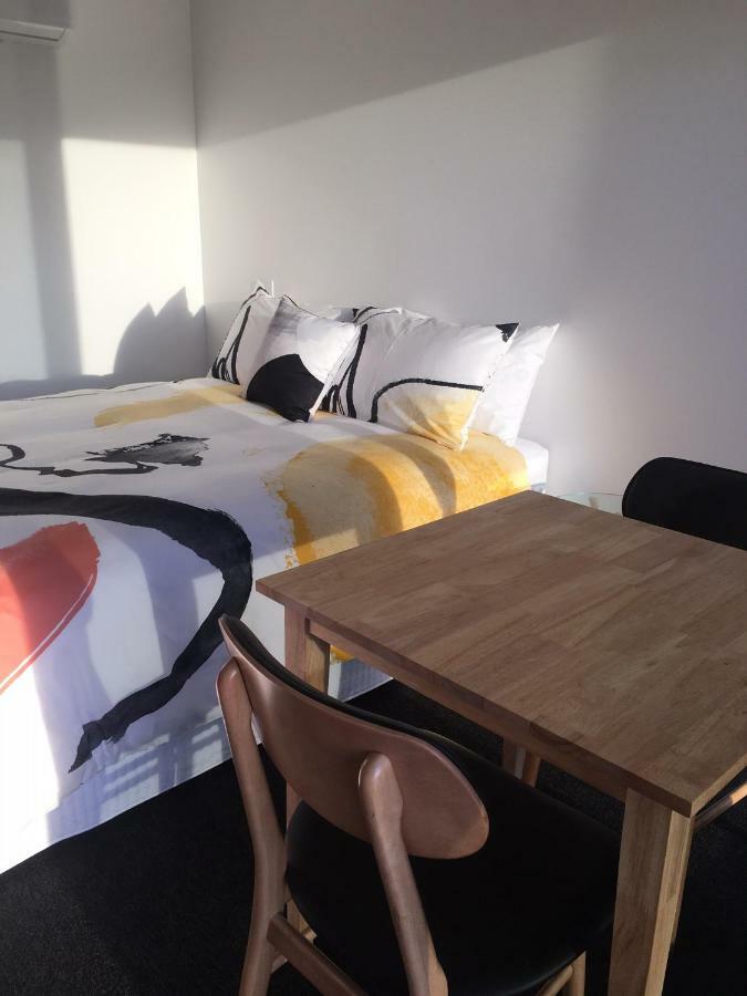 Port Lincoln Shark Apartment 1 ภายนอก รูปภาพ