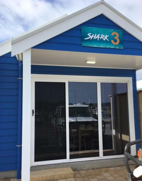 Port Lincoln Shark Apartment 1 ภายนอก รูปภาพ