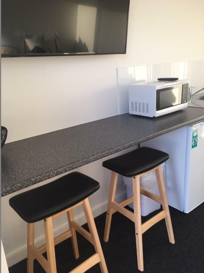 Port Lincoln Shark Apartment 1 ภายนอก รูปภาพ